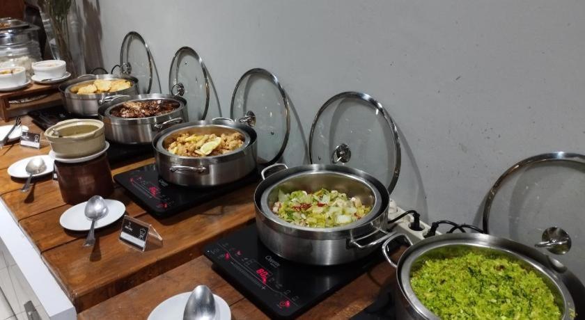 All Nite & Day Hotel Yogyakarta - Gejayan المظهر الخارجي الصورة
